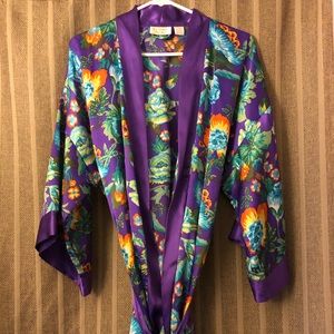 Victoria’s Secret Floral Kimono Robe